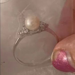 Sterling silver real pearl ring